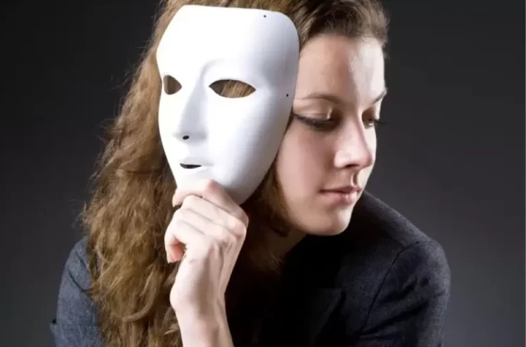 Le faux-self chez l'adulte HPI